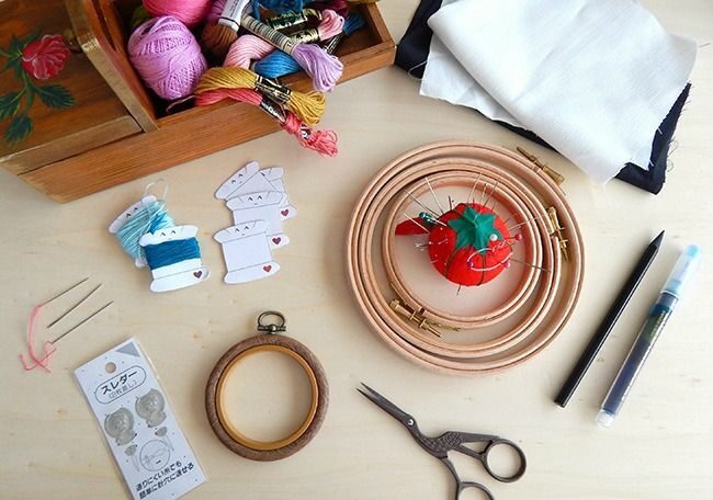 Materiales para bordar a mano