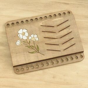 Caja para guardar materiales de bordado