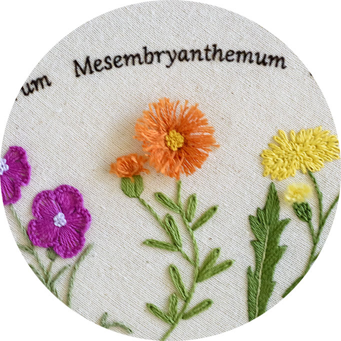 Flor de mesembryanthemum bordada a mano por Arorua